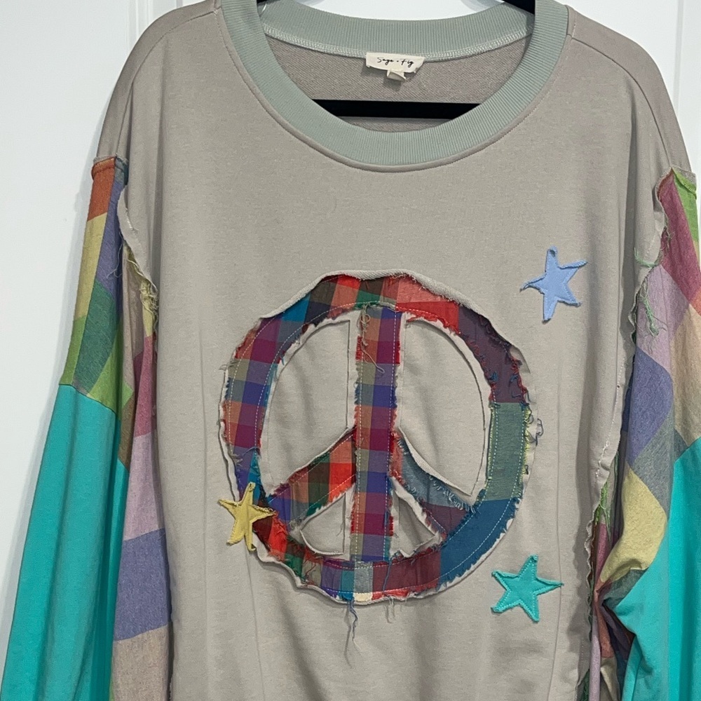 SAGE AND FIG Oversized Sweatshirt Appliqué Patch Women’s Large BohoCore - Picture 7 of 7